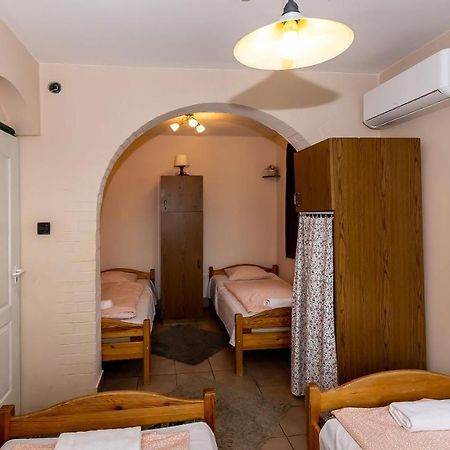 에게르 Csillagtura Panzio B&B 외부 사진