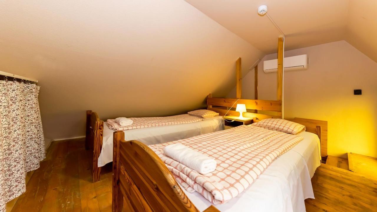 에게르 Csillagtura Panzio B&B 외부 사진